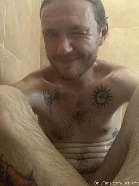 Naakte gelekte OnlyFans-foto van Utah Johnny