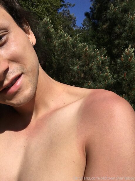 Naakte gelekte OnlyFans-foto van Oldtowncharlieboy