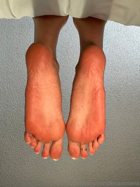 Naakte gelekte OnlyFans-foto van Amazonaria