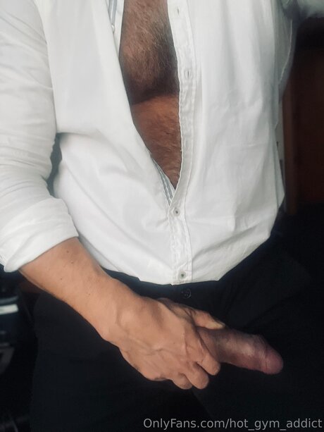 Naakte gelekte OnlyFans-foto van Hot Gym Addict