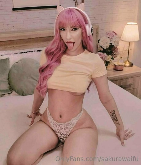 Sakurawaifu