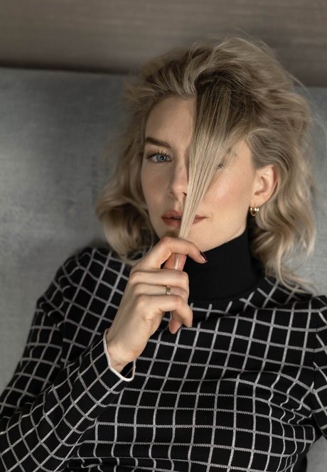 Vanessa Kirby
