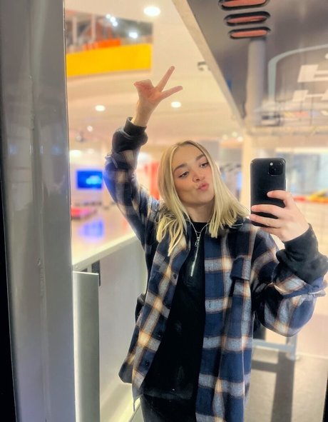Natalie Decker