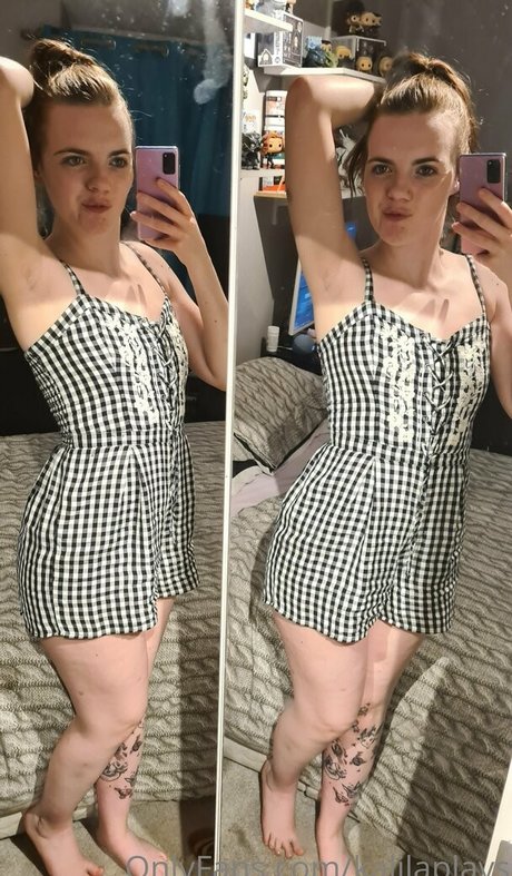 Naakte gelekte OnlyFans-foto van Kalilaplays