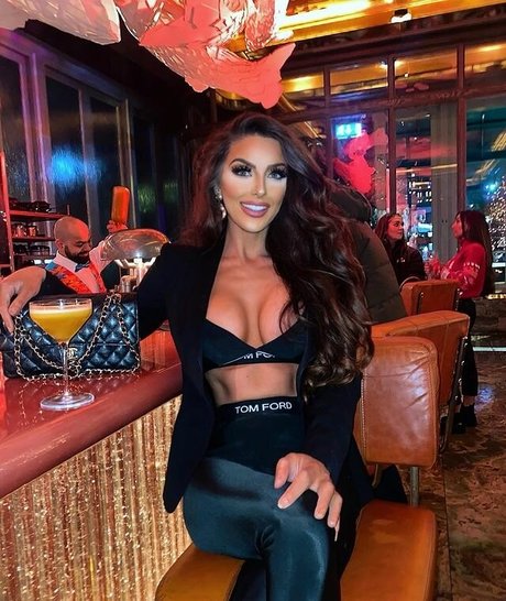 Kayleigh Rose Dematos