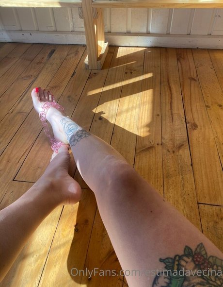 Naakte gelekte OnlyFans-foto van Estimadavecina