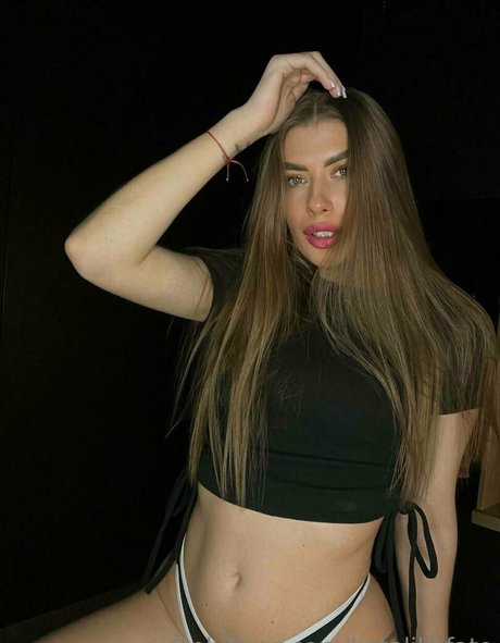 Naakte gelekte OnlyFans-foto van Katelikefate