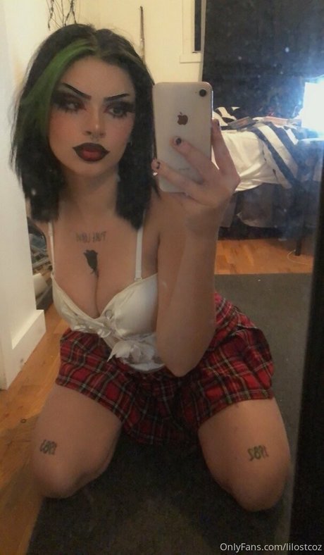 Naakte gelekte OnlyFans-foto van Lilostcoz