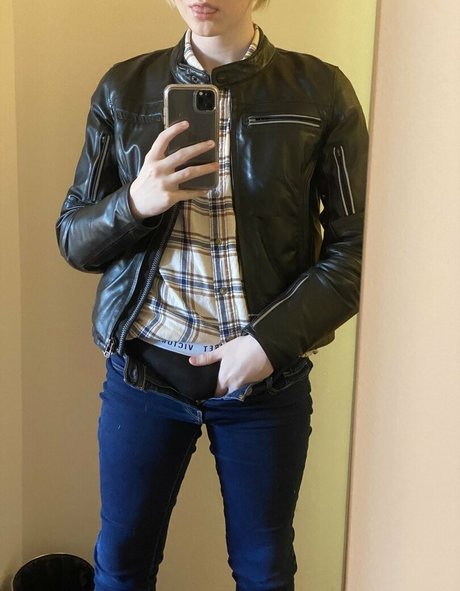 Jeanhollywood