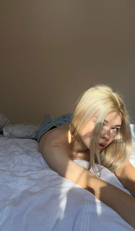 Naakte gelekte OnlyFans-foto van Annaocori