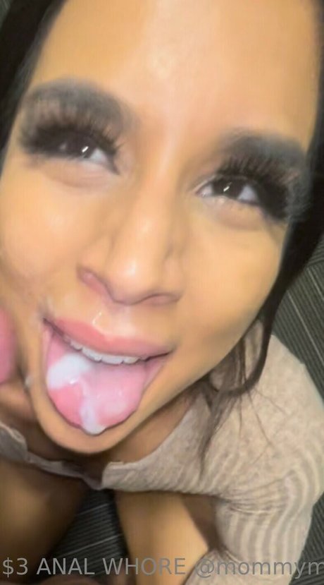 Naakte gelekte OnlyFans-foto van Nattylove27