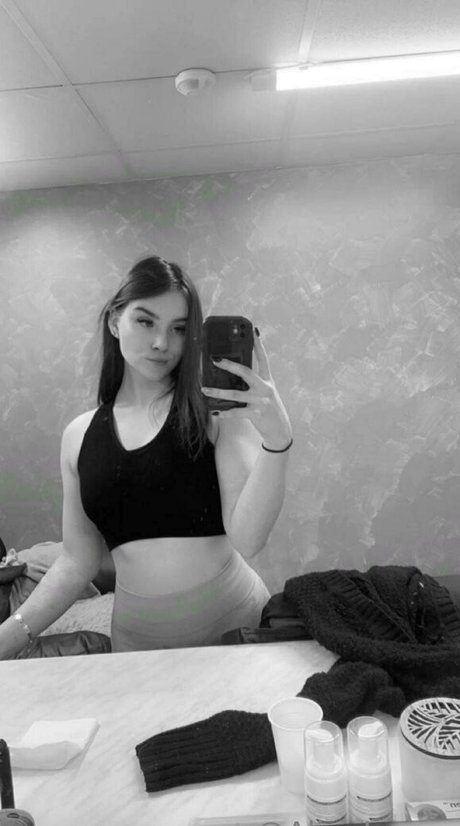 Alinaloveefree