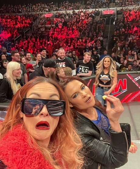 Amy Dumas