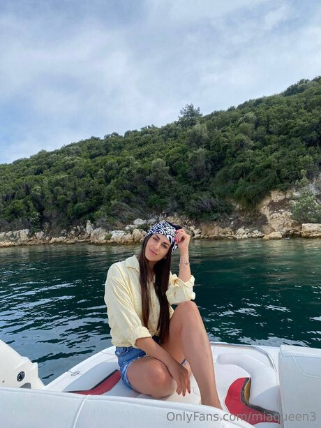 Naakte gelekte OnlyFans-foto van Miaqueen3