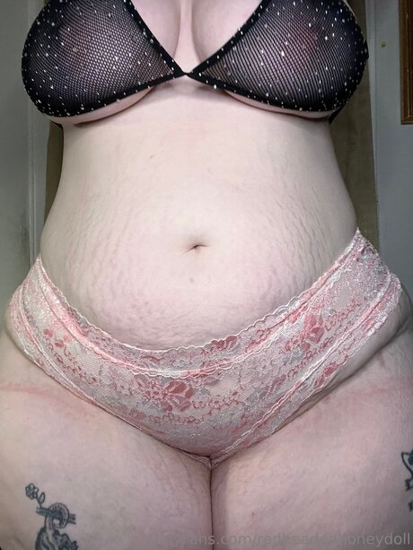 Redheadedhoneydoll