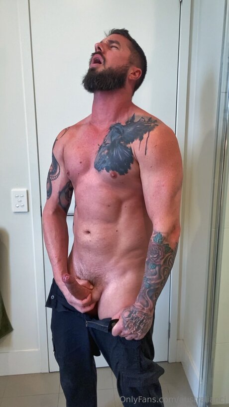 Naakte gelekte OnlyFans-foto van Australiancj