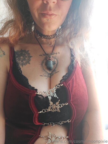Cosmicmoonpixie