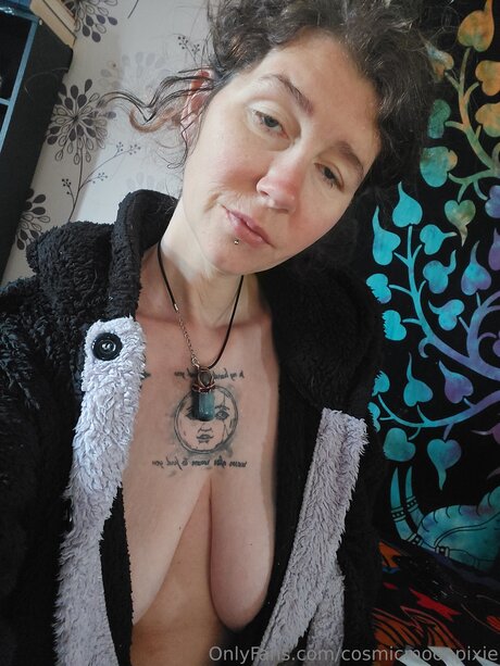 Cosmicmoonpixie
