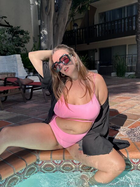 Peatykittykiss