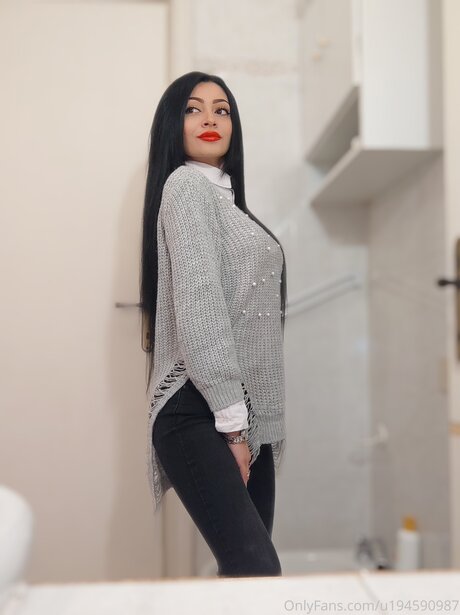 Naakte gelekte OnlyFans-foto van U194590987