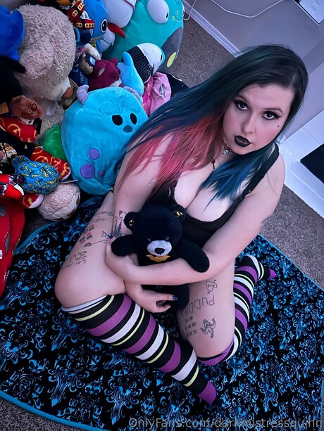Darkmistressquinn