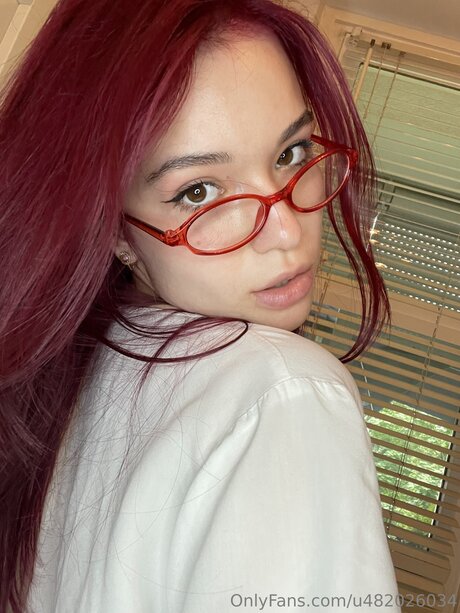 Naakte gelekte OnlyFans-foto van Maddy Hot