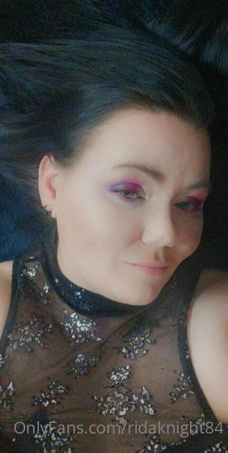 Naakte gelekte OnlyFans-foto van Ridaknight84