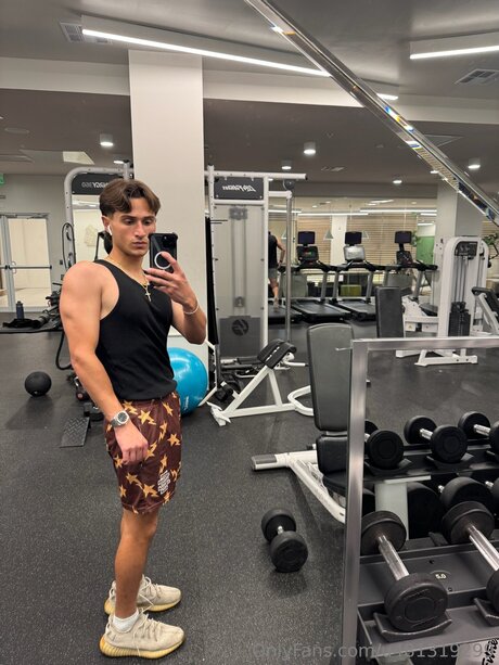 Naakte gelekte OnlyFans-foto van Madformatty