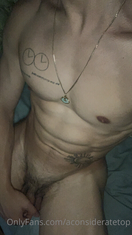 Aconsideratetop