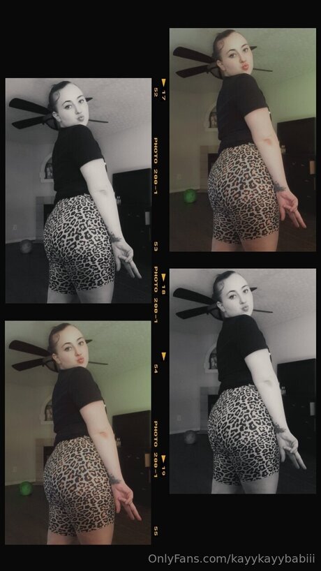 Naakte gelekte OnlyFans-foto van Kayykayybabiii