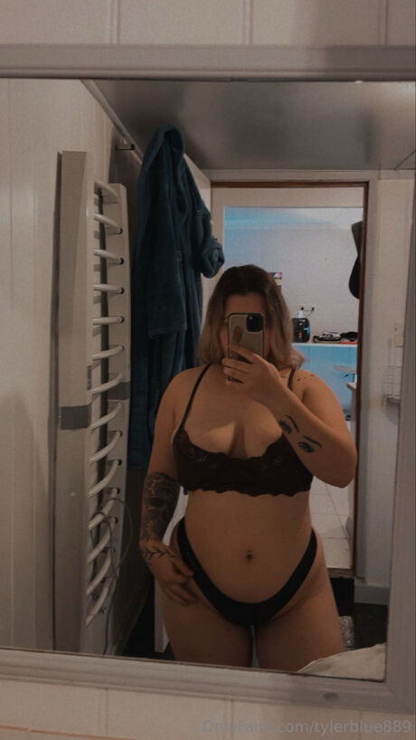 Brittttney Lyn69