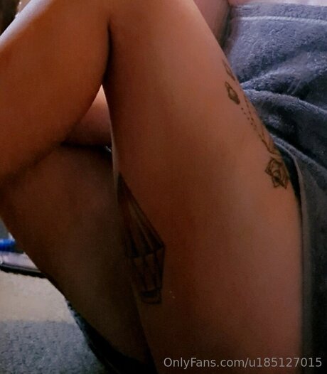 U185127015