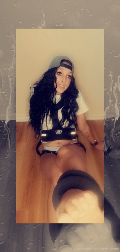 Hislittlemommy