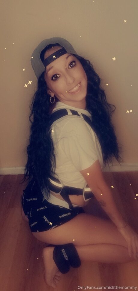 Hislittlemommy