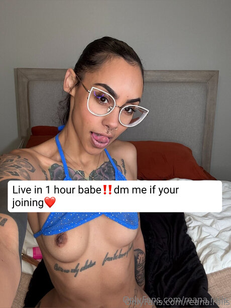 Naakte gelekte OnlyFans-foto van Reana Rails