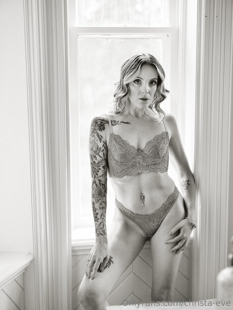 Christa Eve