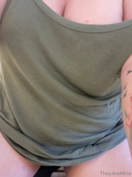 U217598164