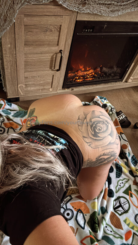 Yourfavemom25