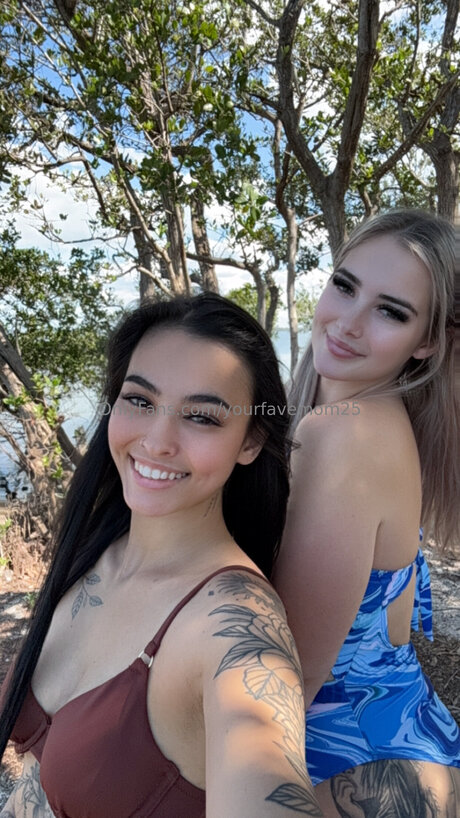 Yourfavemom25