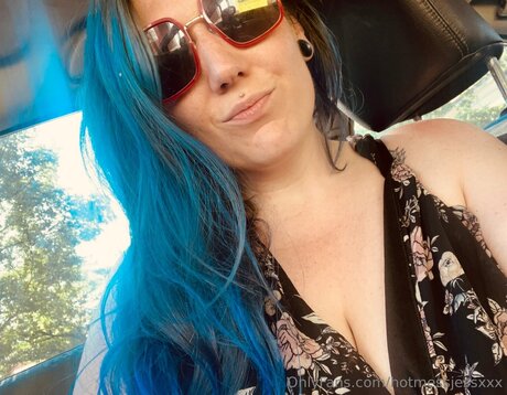 Hotmessjessxxx