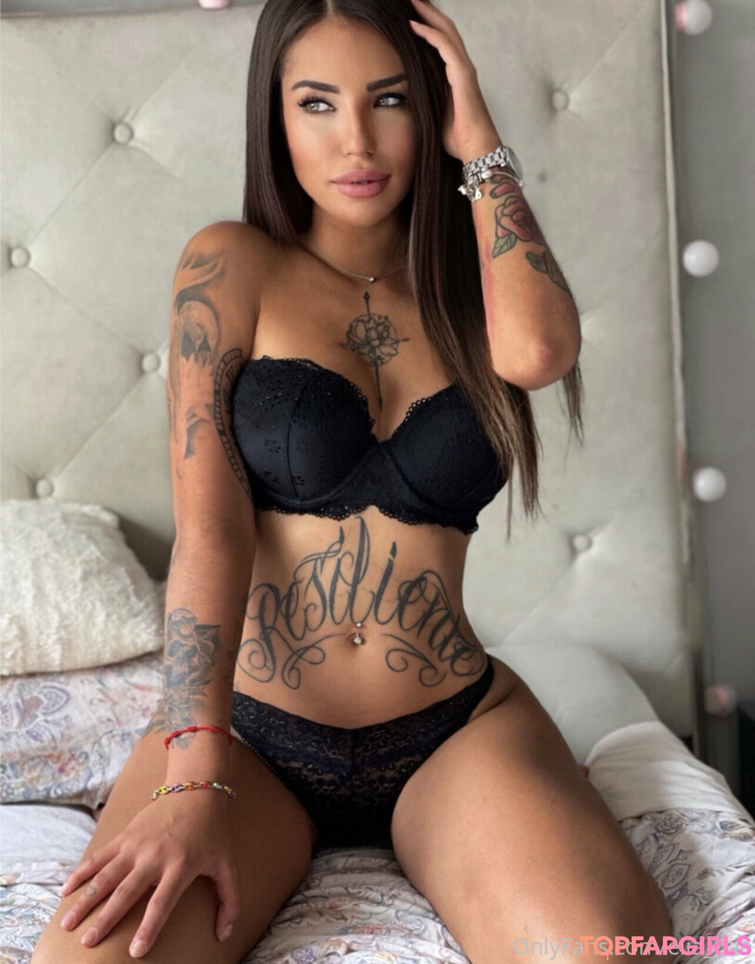 Naakte gelekte OnlyFans-foto van Ameliereve7 #49 Naakte gelekte OnlyFans-foto van Ameliereve7 #49