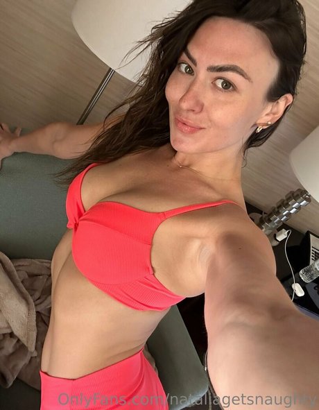 Naakte gelekte OnlyFans-foto van Realnatalia
