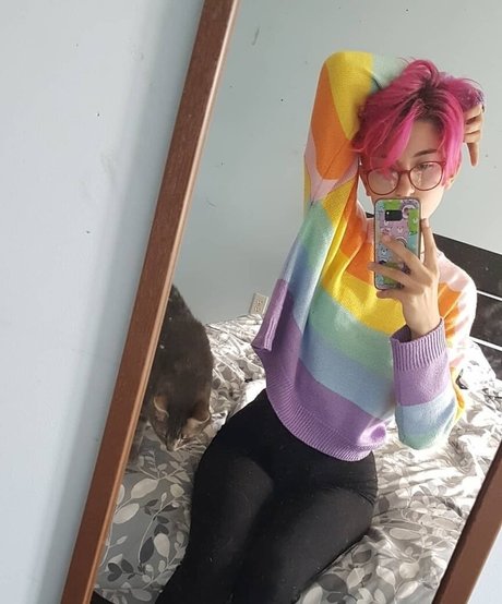 Naakte gelekte OnlyFans-foto van Emmanooodle