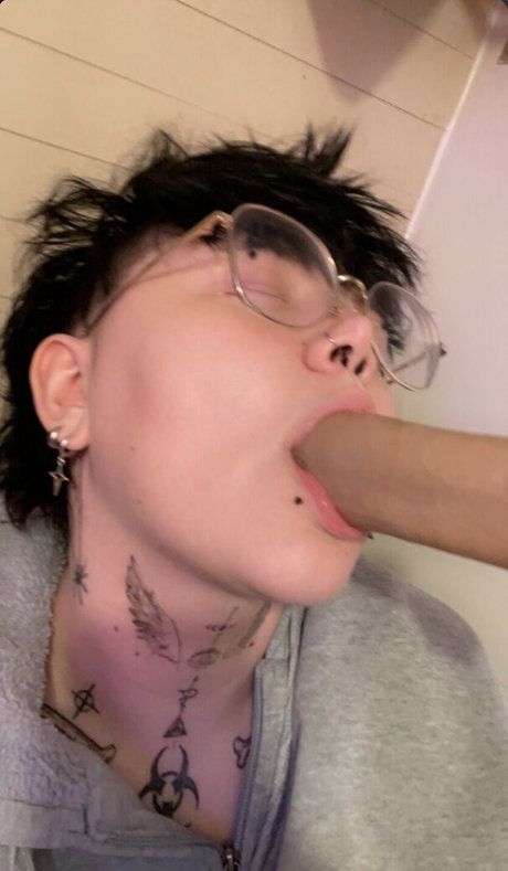 Naakte gelekte OnlyFans-foto van Fairhopeherps