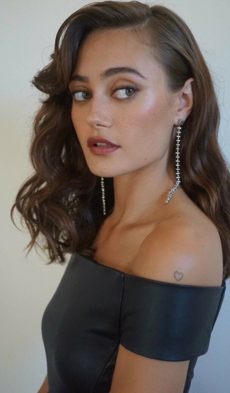 Ella Purnell