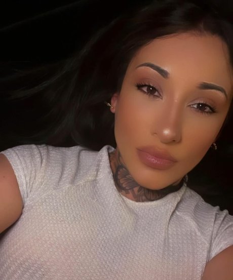 Naakte gelekte OnlyFans-foto van Dulcebabexo