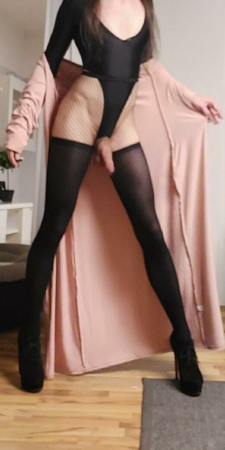 Naakte gelekte OnlyFans-foto van Justmiia