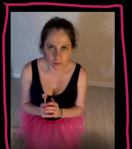 Naakte gelekte OnlyFans-foto van Playfullo
