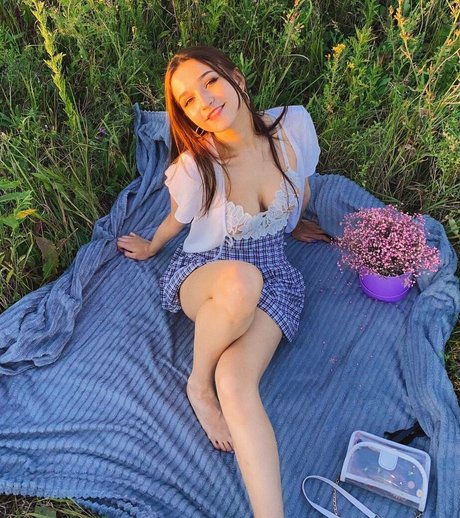 Naakte gelekte OnlyFans-foto van Stefannichka
