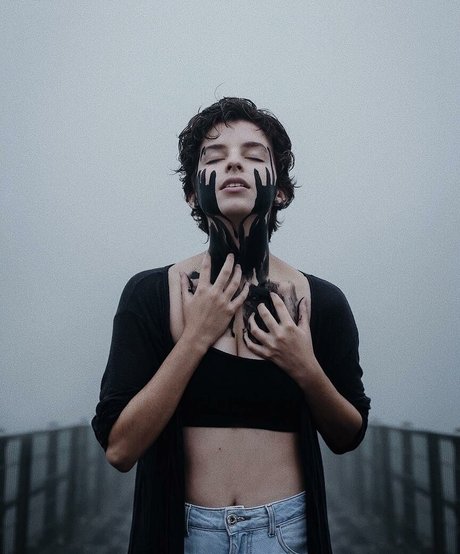 Naakte gelekte OnlyFans-foto van Karina Martins